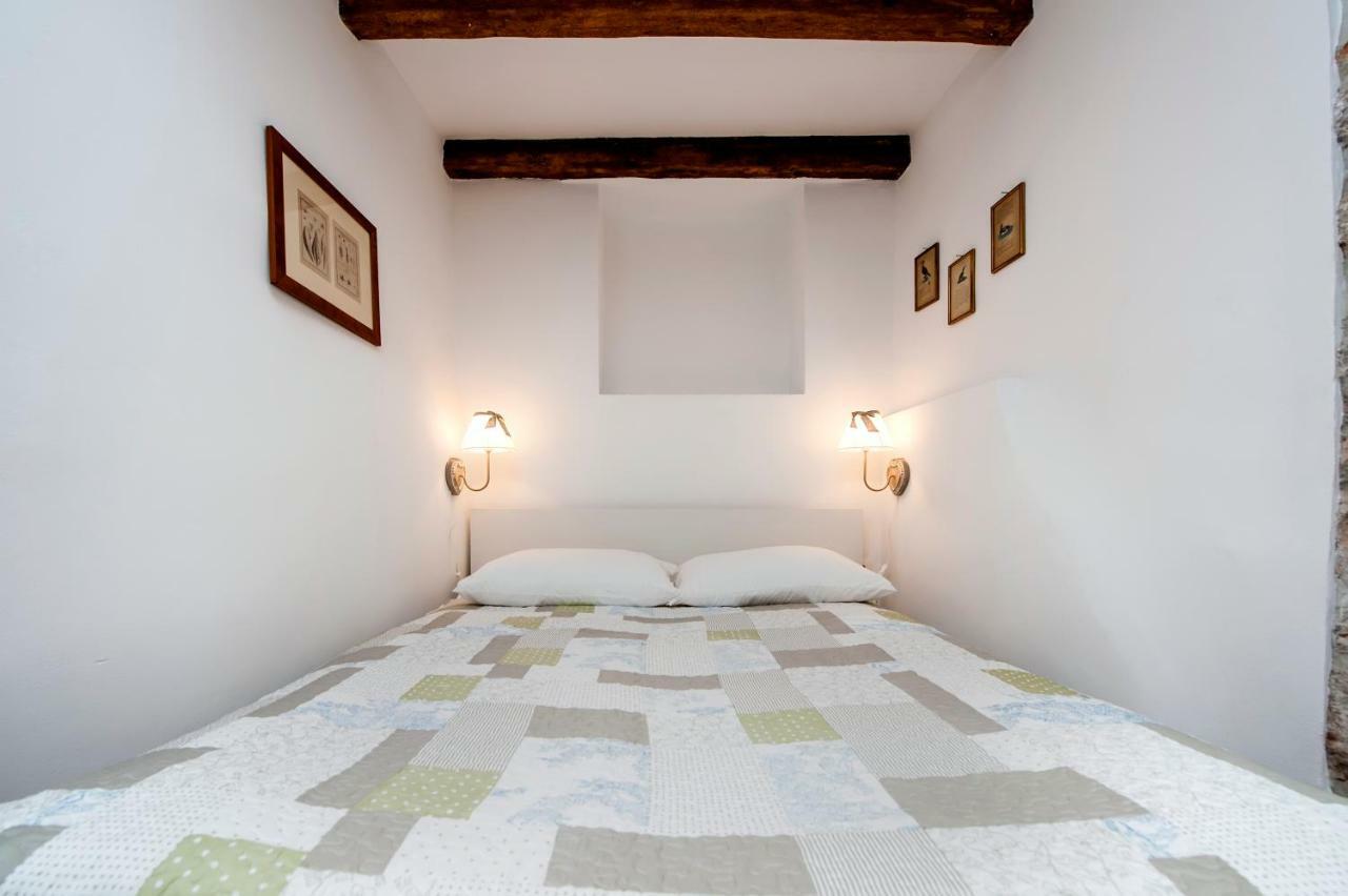 Apartment And Studio Ca' 3 Vie 罗维尼 外观 照片